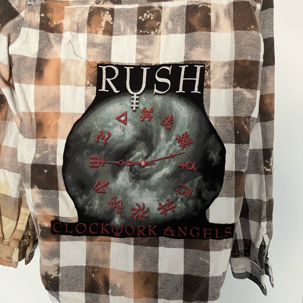 Women’s Flannel shirt.  Brand new never worn